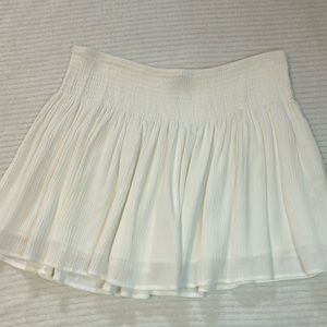 Garage skirt